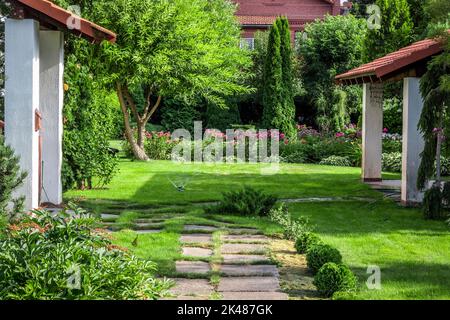 Hinterhof Design-Elemente eines schönen privaten Hauses. Stockfoto