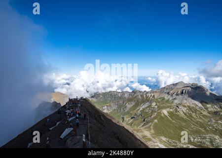 Blick vom Gipfel des Schilthorns, bei Lauterbrunnen, Schweiz Stockfoto