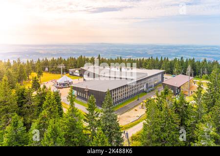 Bergstation der Seilbahn auf Cerna hora im Riesengebirge Stockfoto