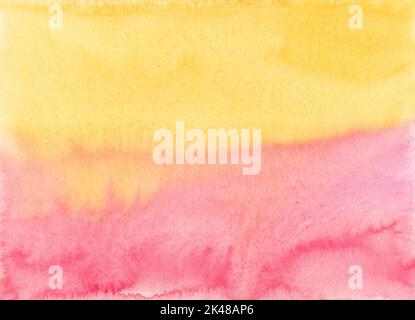 Abstrakte helle gelbe und rosa Aquarell Hintergrund Textur, handbemalt. Flecken auf Papier Stockfoto