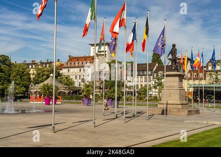 Denkmal General Rapp auf dem Place Rapp in Colmar, Elsass, Frankreich | Denkmal General Rapp auf dem Place Rapp in Colmar, Elsass, Frankreich Stockfoto