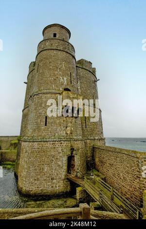 Frankreich. Normandie. Manche (50) die Vauban-Türme Saint-Vaast-la-Hougue und Tatihou, Küstenobservatorien. Hier befindet sich das Tatihou Observatorium Stockfoto