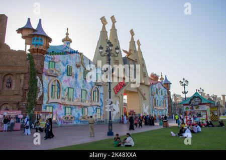 Dubai, Dubai, VAE - 3.27.2018 Europa-Pavillons auf dem Global Village Market in Dubai, Vereinigte Arabische Emirate. Stockfoto
