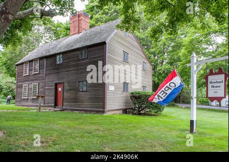 Das Jabez Howland House in der Sandwich Street 33 in Plymouth, MA, USA, stammt aus dem Jahr 1667 und ist das einzige bekannte Haus, in dem Pilger tatsächlich Zeit verbrachten. Stockfoto