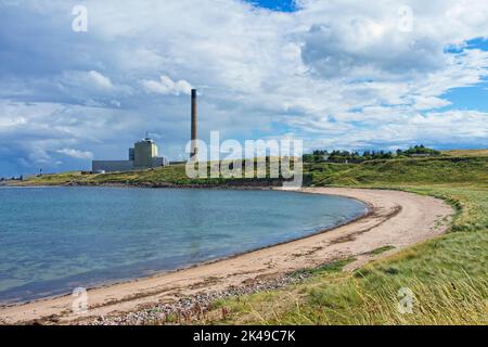 Peterhead Power Station von der Sandford Bay Aberdeenshire Schottland aus gesehen Stockfoto