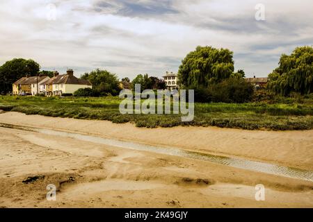 Die Flut ist am Faversham Creek Stockfoto