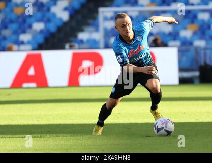 Neapel, Kampanien, Italien. 1. Oktober 2022. Während des italienischen Serie-A-Fußballmatches SSC Napoli gegen FC Turin am 01. Oktober 2022 im Diego Armando Maradona Stadium in Neapel.im Bild: .Stanislav Lobotka vom SSC Napoli (Bildquelle: © Fabio Sasso/ZUMA Press Wire) Bildquelle: ZUMA Press, Inc./Alamy Live News Stockfoto