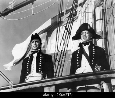 Dirk Bogarde, Alec Guinness, am Set des British Film, 'H.M.S. Defiant“, US-Titel, „Damn the Defiant!“, Columbia Pictures, 1962 Stockfoto