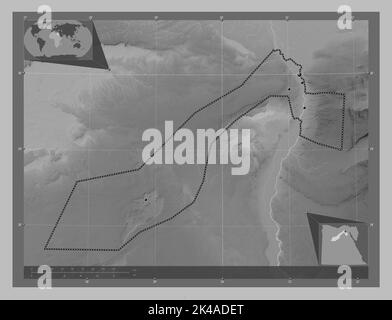 Al Izah, Regierungsbezirk von Ägypten. Höhenkarte in Graustufen mit Seen und Flüssen. Standorte der wichtigsten Städte der Region. Karten für zusätzliche Eckposition Stockfoto