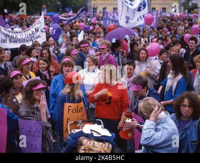 Hier am 7 3 1987 für Gleichberechtigung Dortmund Internationaler Frauentag Stockfoto