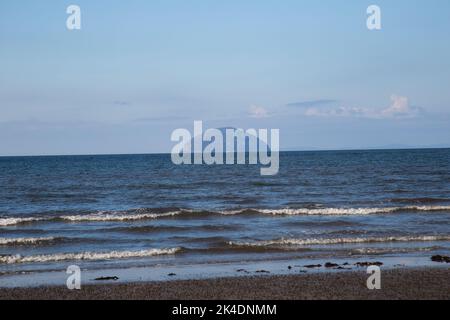 Girvan, Ayrshire, Schottland, September 29. 2022, Blick auf die Insel Ailsa Craig Stockfoto