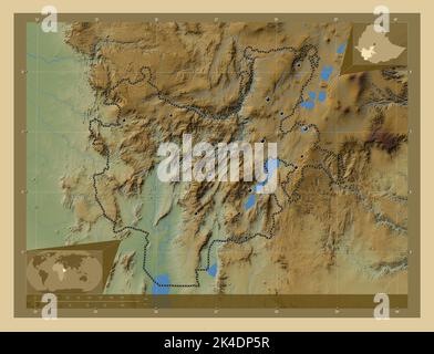 Südliche Nationen Nationalitäten und Völker, Staat Äthiopien. Farbige Höhenkarte mit Seen und Flüssen. Standorte der wichtigsten Städte der Region. Stockfoto