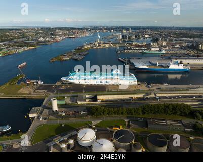 Amsterdam, 29.. September 2022, Niederlande. Aufnahme von Flüchtlingen in Amsterdam Asylbewerber auf einem Kreuzschiff 1000 zusätzliche Flüchtlinge in der Stockfoto