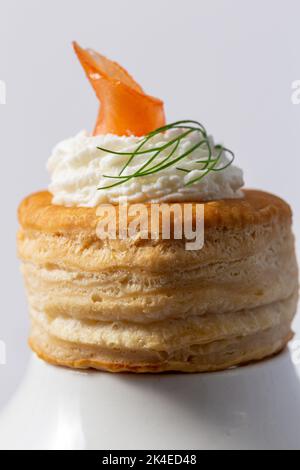 Set von Bouchée à la reine, allgemein auch Vol au vent genannt Stockfoto