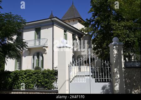 Malerische Außenansicht der Villa Norma, ein typisches Beispiel für eklektische Architektur in Kifissia, Athen Attika, Griechenland. Stockfoto