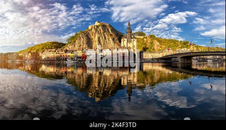 Panorama von Dinant in Belgien. Europa Stockfoto