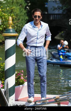 Venedig, Italien. 07. September 2022. Adrien Brody nimmt 79. an den Internationalen Filmfestspielen von Venedig im Darsena Excelsior in Venedig Teil. (Foto: Stefano Costantino/SOPA Images/Sipa USA) Quelle: SIPA USA/Alamy Live News Stockfoto