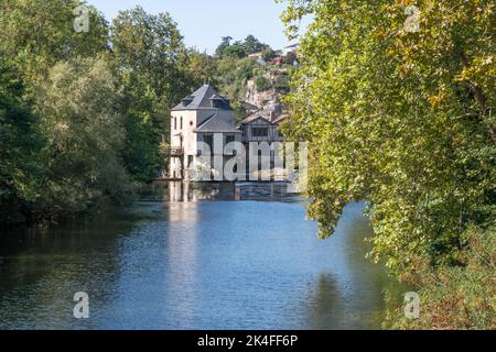 Moulin De Chasseigne am Clain in Poitiers Stockfoto