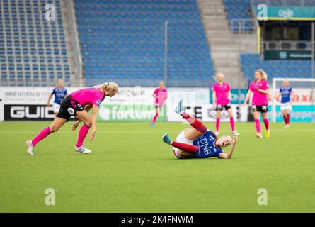 Oslo, Norwegen. 02. Oktober 2022. Oslo, Norwegen, 2. 2022. Oktober: Karina Saevik (21 Valerenga) liegt während des Playoff-Spiels in Toppserien zwischen Valerenga und Rosenborg in der Intility Arena in Oslo, Norwegen (Ane Frosaker/SPP) Quelle: SPP Sport Pressefoto. /Alamy Live News Stockfoto