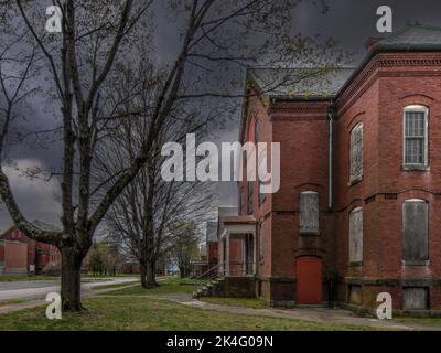 Medfield State Hospital, Wolkenverhangener Himmel Stockfoto