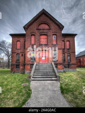 Medfield State Hospital, Wolkenverhangener Himmel Stockfoto