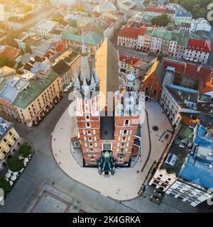 Krakau Basilika der Heiligen Maria - Ziegelgotische polnische römisch-katholische Kirche Stockfoto