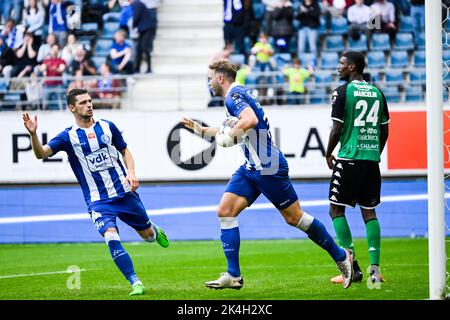 Laurent Depoitre von Gent feiert am Sonntag, dem 02. Oktober 2022, in Gent, am 10. Tag der ersten Division der belgischen Meisterschaft 2022-2023, nach einem Treffer bei einem Fußballspiel zwischen KAA Gent und Cercle Brugge. BELGA FOTO TOM GOYVAERTS Stockfoto