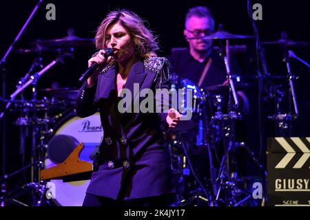 Rom, Italien. 01. Oktober 2022. Giusy Ferreri während des Konzerts von Cortomeraggi Live Tour im Auditorium Parco della Musica. (Foto: Roberto Bettacchi/Pacific Press) Quelle: Pacific Press Media Production Corp./Alamy Live News Stockfoto