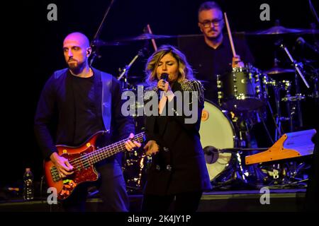 Rom, Italien. 01. Oktober 2022. Giusy Ferreri während des Konzerts von Cortomeraggi Live Tour im Auditorium Parco della Musica. (Foto: Roberto Bettacchi/Pacific Press) Quelle: Pacific Press Media Production Corp./Alamy Live News Stockfoto