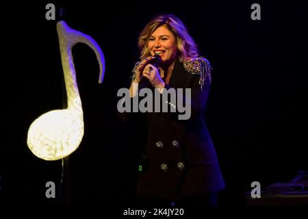 Rom, Italien. 01. Oktober 2022. Giusy Ferreri während des Konzerts von Cortomeraggi Live Tour im Auditorium Parco della Musica. (Foto: Roberto Bettacchi/Pacific Press) Quelle: Pacific Press Media Production Corp./Alamy Live News Stockfoto