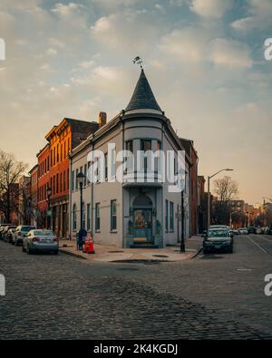 Kopfsteinpflasterstraßen und historische Architektur in Fells Point, Baltimore, Maryland Stockfoto