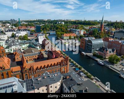 Bydgoszcz Luftaufnahme des Stadtzentrums von Bydgoszcz in der Nähe des Flusses Brda. Die größte Stadt in der Woiwodschaft Kujawien-Pommern. Polen. Europa. Stockfoto