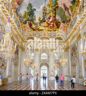 Steinerner Saal im Inneren des Schlosses Nymphenburg (Schloss Nymphenburg), München, Bayern, Deutschland Stockfoto