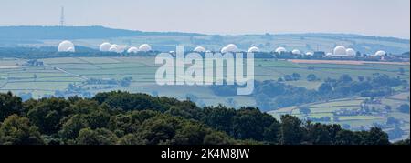 Riesige Kugeln am Horizont Stockfoto