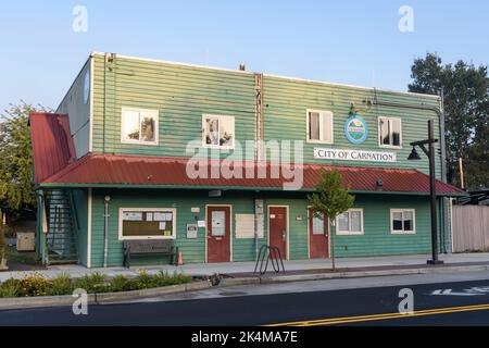 Carnation, WA, USA - 02. Oktober 2022; Gebäude der lokalen Regierung für die Stadt Carnation im Snoqualmie Valley in der Nähe von Seattle Stockfoto