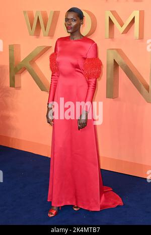 London, Großbritannien. 03. Oktober 2022. 3.. Oktober 2022. London, Großbritannien. Sheila Atim bei der Woman King Premiere, Odeon Luxe, Leicester Square, London. Quelle: Doug Peters/Alamy Live News Stockfoto