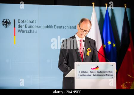 Warschau, Polen. 03. Oktober 2022. Thomas Bagger, Botschafter Deutschlands in Polen, spricht bei den Feierlichkeiten zum Tag der Deutschen Einheit in der Deutschen Botschaft in Warschau. Quelle: Christoph Soeder/dpa/Alamy Live News Stockfoto