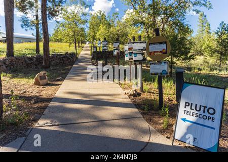 FLAGSTAFF, AZ - 1. SEPTEMBER 2022: Lowell Observatory, berühmtes Observatorium in Arizona, gegründet von Percival Lowell. Stockfoto