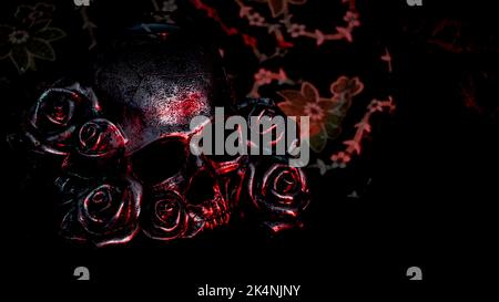 Halloween Totenkopf mit Rose Design Stockfoto