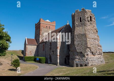 Außenansicht von St. Mary in Castro, in Dover Castle, Kent, Großbritannien. Stockfoto