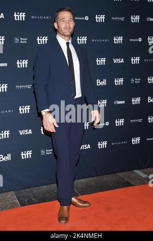 09. September 2022 - Toronto, Ontario, Kanada - Luke Macfarlane. 2022 Toronto International Film Festival - â € œBrosâ € Premiere im Princess of Wales Theater statt. (Bild: © Brent Perniac/AdMedia über ZUMA Press Wire) Stockfoto