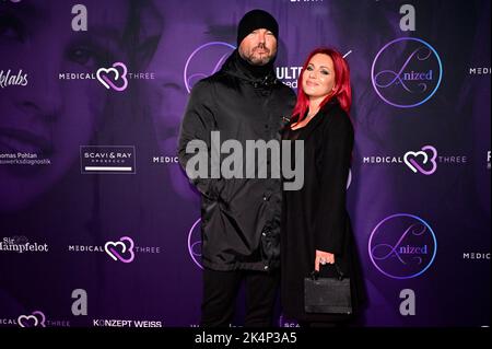 René Marschke und Julia Jasmin Rühle aka JJ beim Grand Opening der