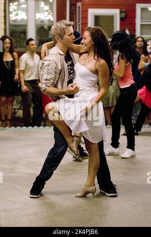 ROBERT HOFFMAN, Briana Evigan, SCHRITT 2: IN DEN STRASSEN, 2008 Stockfoto