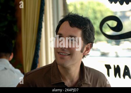 PAUL RUDD, ÜBER IHRER LEICHE, 2008 Stockfoto