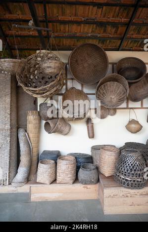 Artefakte, ausgestellt im Goa Chitra Museum ein ethnographisches Museum mit über 4000 Artefakten. Gegründet und geleitet von dem Künstler-Kurator-Restaurator Victor-H Stockfoto