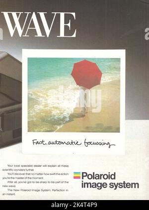 Polaroid Image System Polaroid Kamera Polaroid Instant camer vintage pape Werbung Magazin Anzeige der Polaroid Kamera Stockfoto