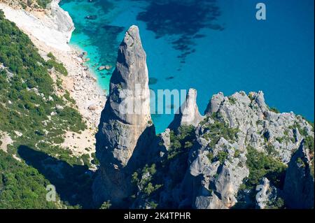 Punta Caroddi e Cala Goloritzè, Veduta da Salinas, Baunei, Ogliastra, Golfo di Orosei, Sardinien, Italien Stockfoto