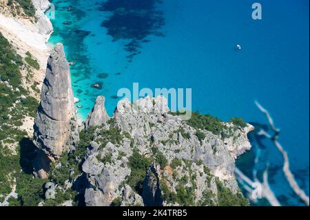 Punta Caroddi e Cala Goloritzè, Veduta da Salinas, Baunei, Ogliastra, Golfo di Orosei, Sardinien, Italien Stockfoto