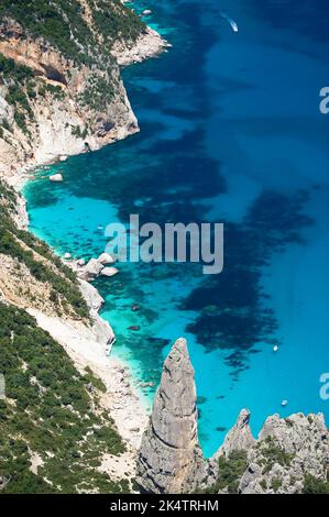 Punta Caroddi e Cala Goloritzè, Veduta da Salinas, Baunei, Ogliastra, Golfo di Orosei, Sardinien, Italien Stockfoto