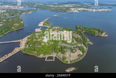 Tervasaari in Helsinki, Finnland. Es ist ein beliebtes Erholungsgebiet neben dem Stadtzentrum, finden Sie einen Kinderspielplatz, einen Hundepark mit einem des Stockfoto